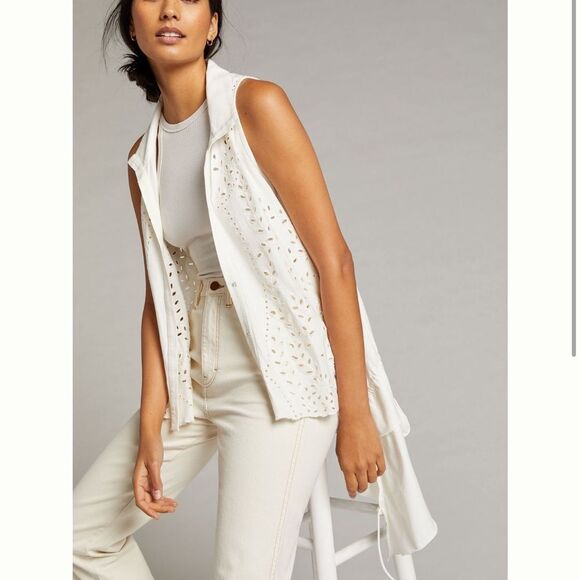 NEW with tags Anthropologie Eyelet Buttondown Blouse size medium/Large - Picture 1 of 5
